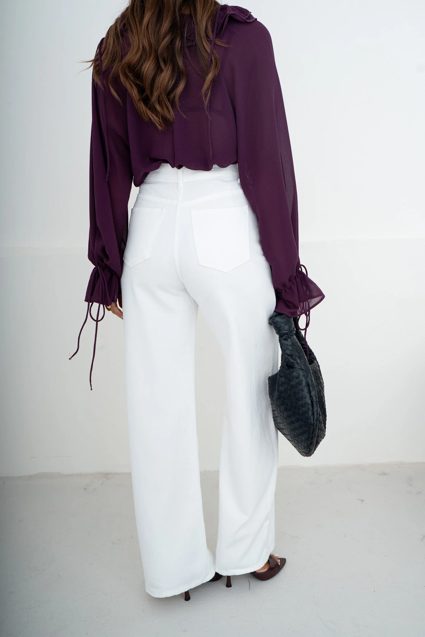 JEAN CALYPSO - Image 4