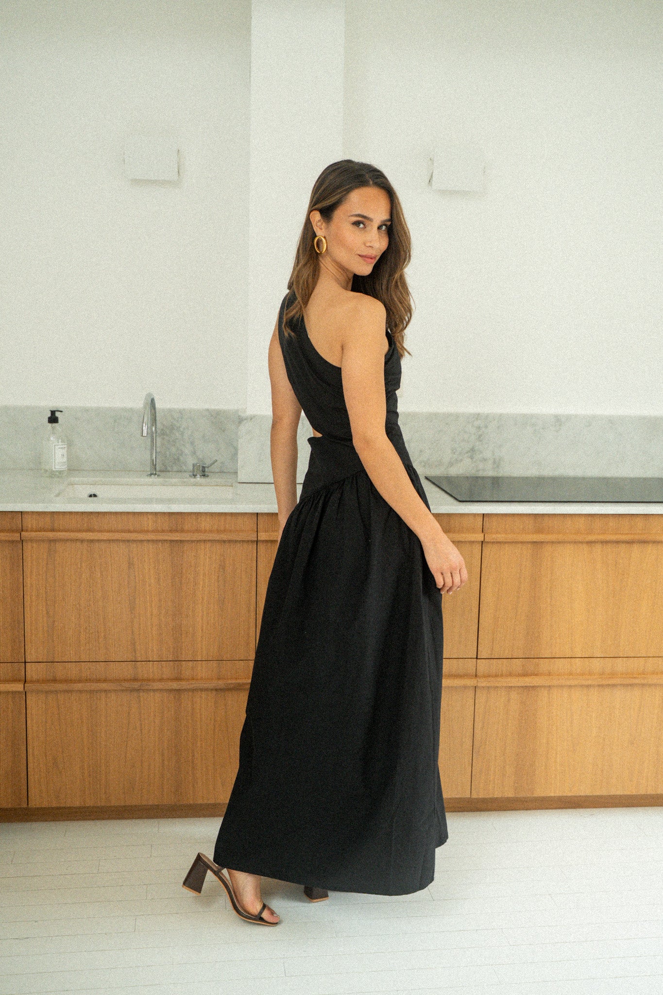 ROBE ROMANE - Image 6