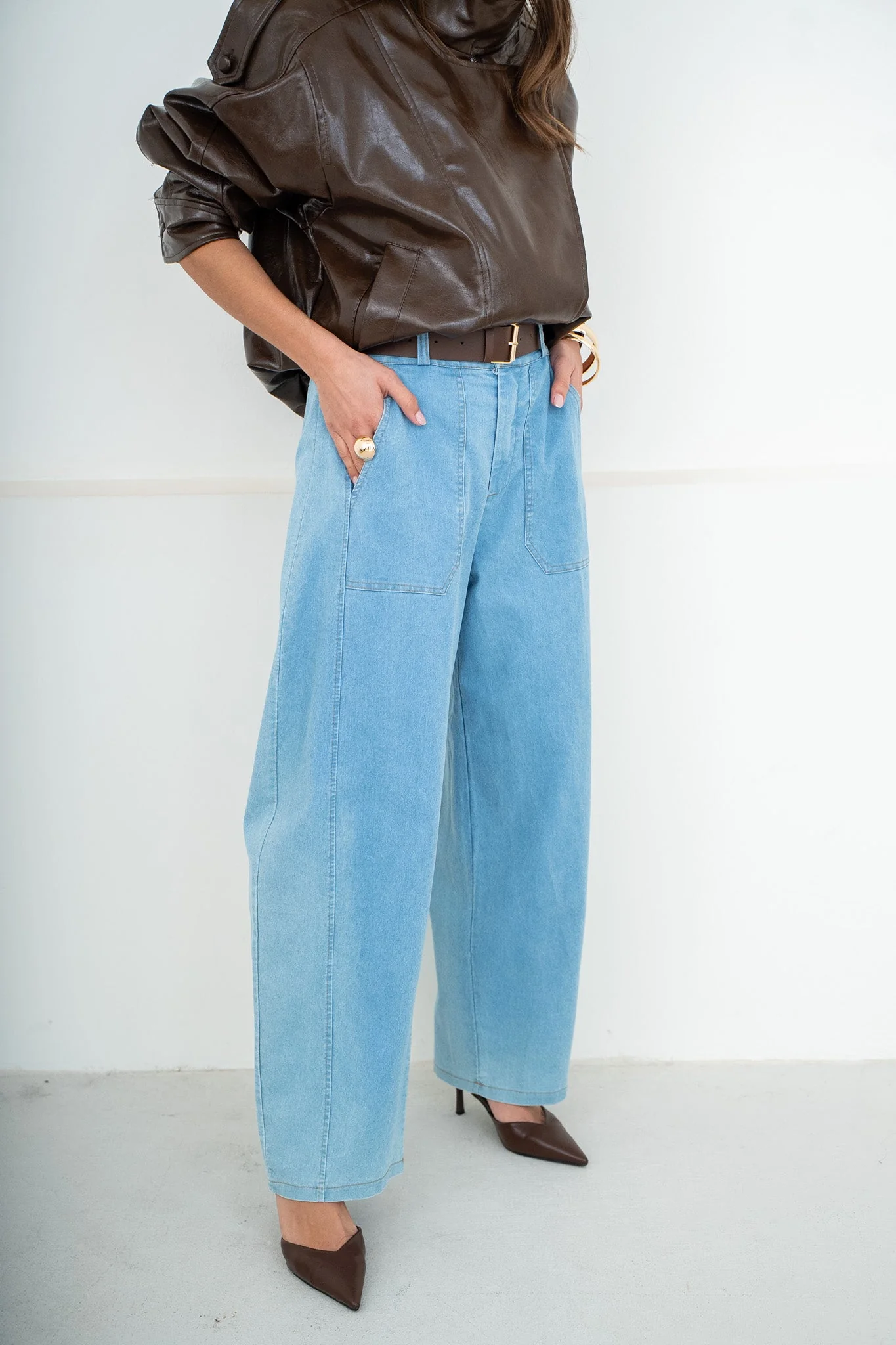 PANTALON BARREL LEON - Image 4