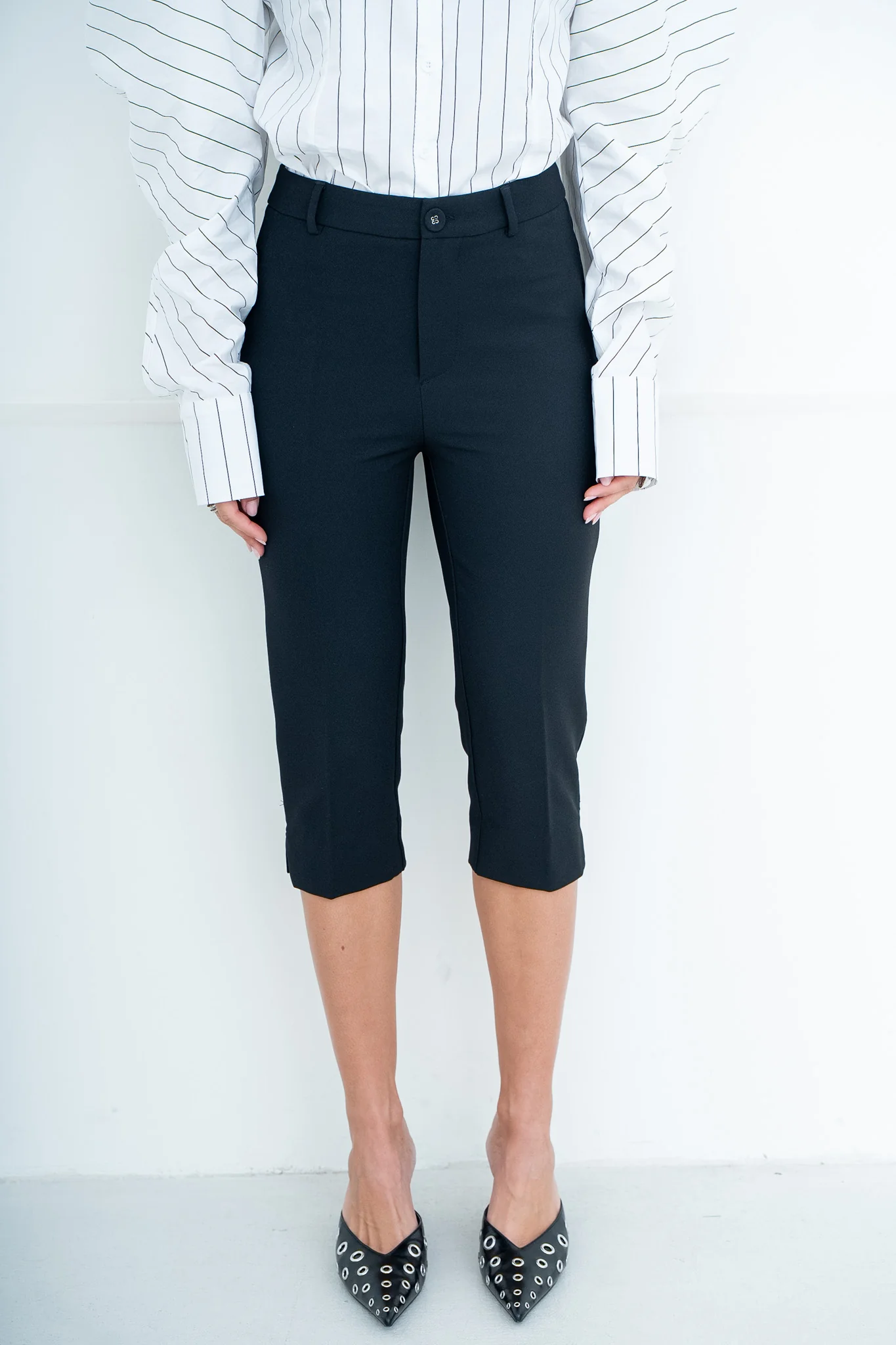 PANTALON CAPRI LEA - Image 3